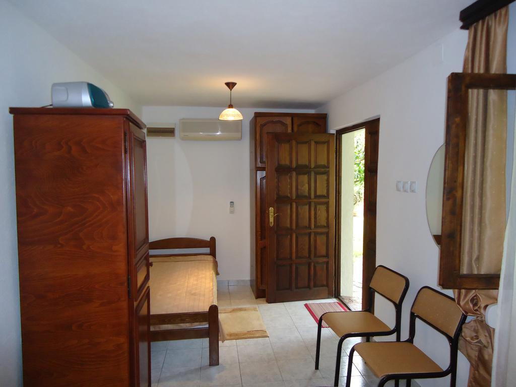 Apartment Odmor Bar Dış mekan fotoğraf